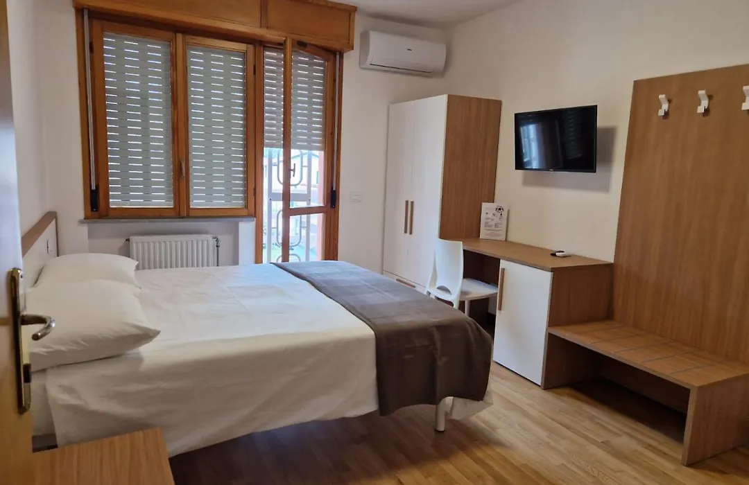 Disma Rooms-1